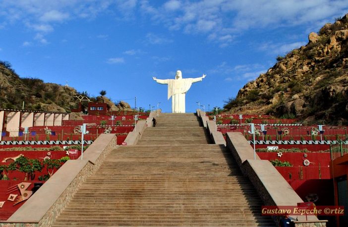 Chilecito. Con más de tres siglos la ciudad mantiene su espíritu pueblerino