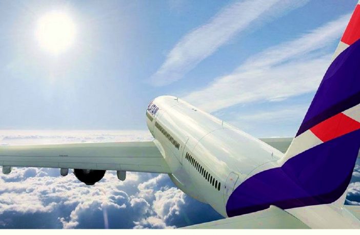 El cierre de Latam Argentina genera preocupación en el empresariado turístico
