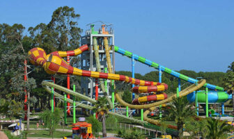 La Asociación de Parques y Atracciones tiene sus protocolos sanitarios pero no autorizan aperturas